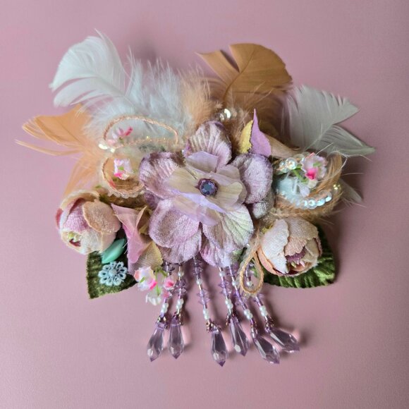 Velvet Flower Hair Clip | 1920s-style Flapper Girl | Romantic Hair Accessory - Picture 2 of 8